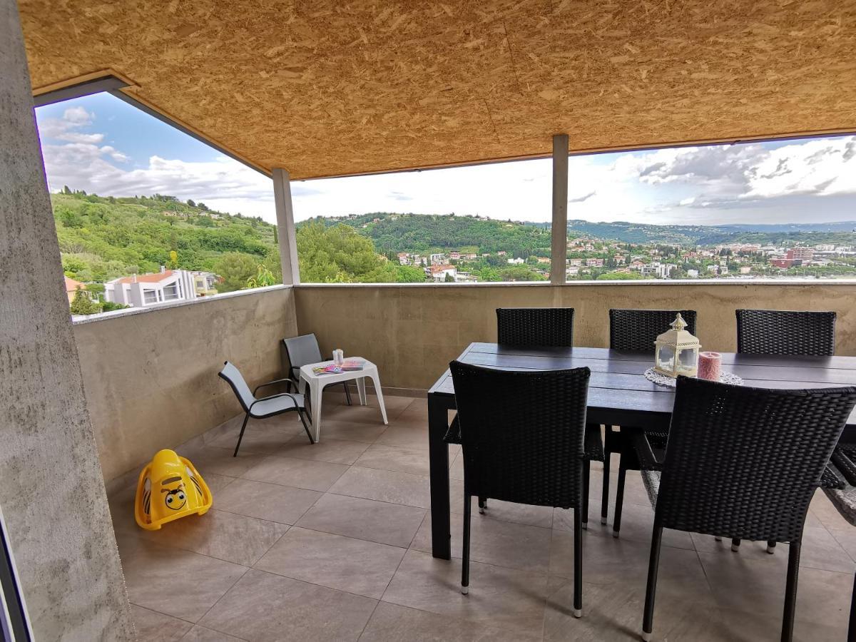 Apartmaji Vila Antonia Portoroz Habitación foto