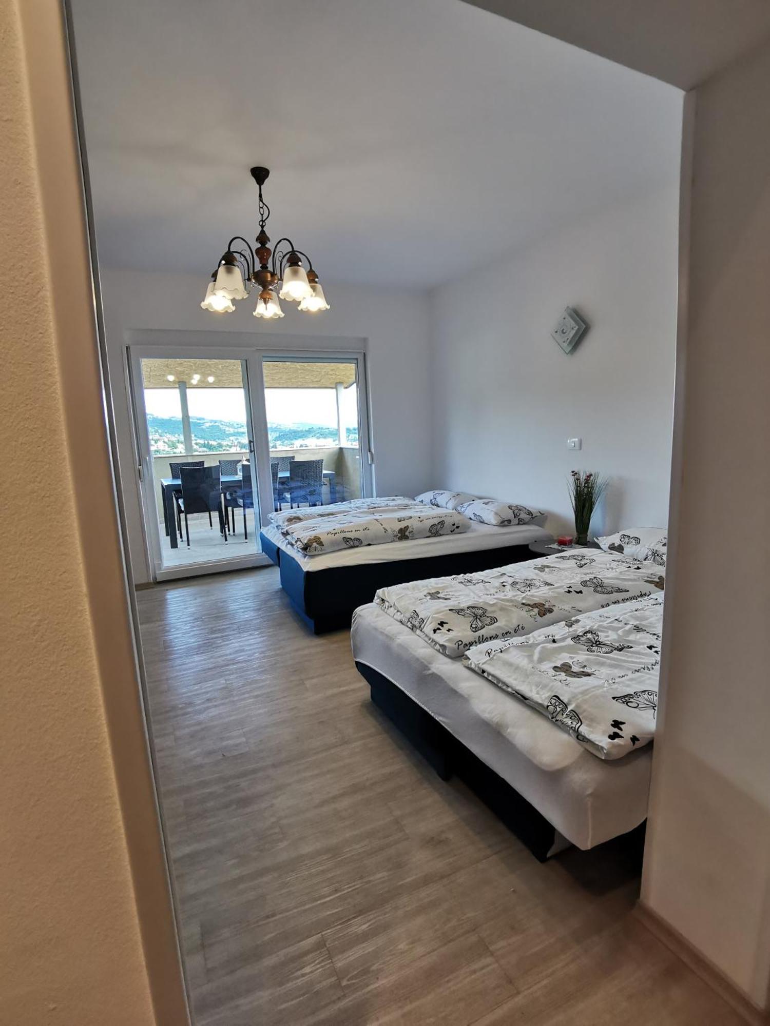 Apartmaji Vila Antonia Portoroz Habitación foto